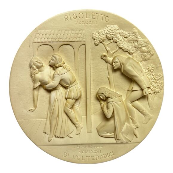 Alabaster Collector Plate Rigoletto by Gino Ruggeri No. AD 6292 Italian Opera - Picture 1 of 7